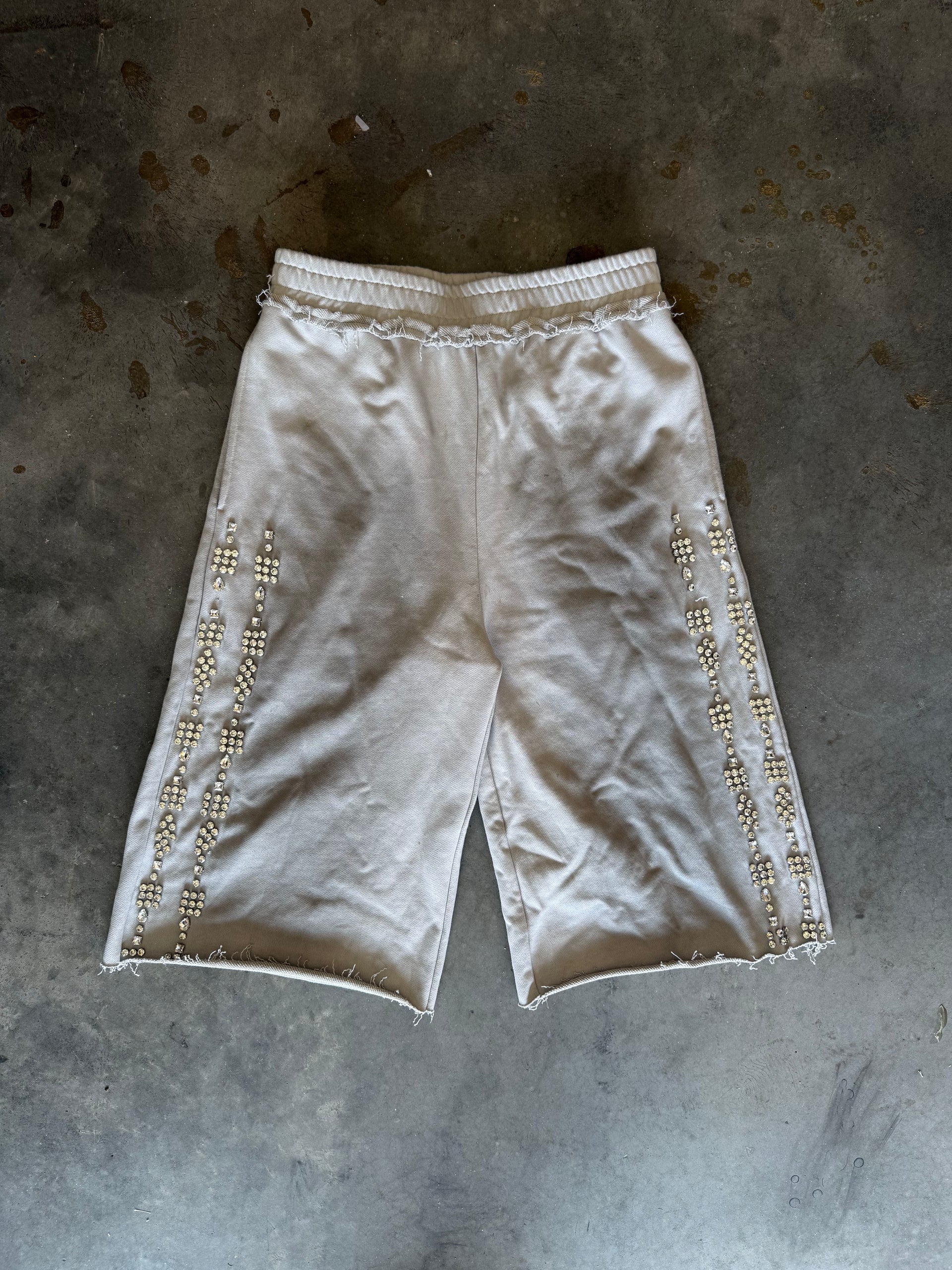 "GREY"  BAGGY  DIAMOND SWEATSHORTS